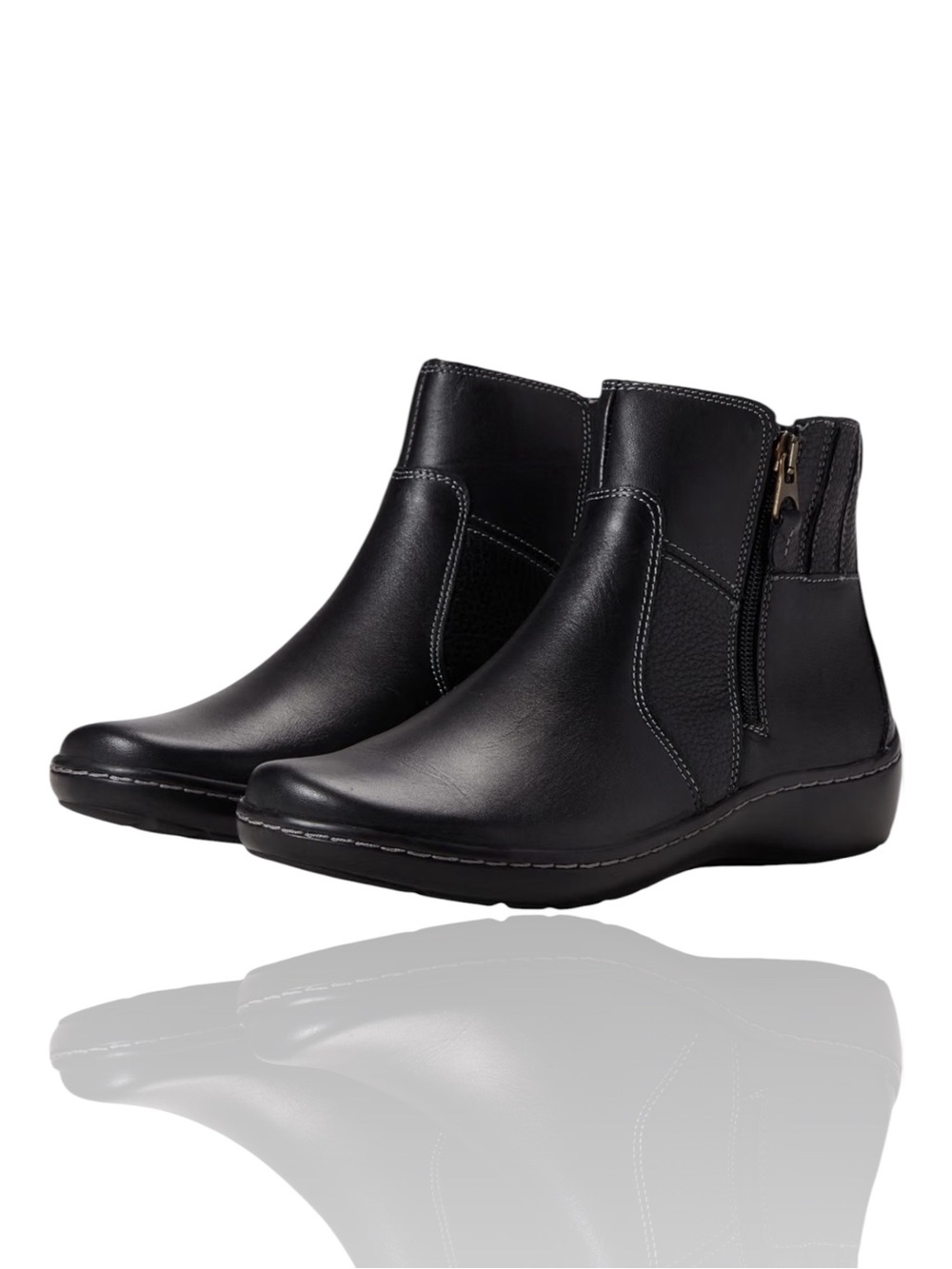 CLARKS “Cora Grace” Black Leather Zip-Entry Ankle Boots Women’s Size 9